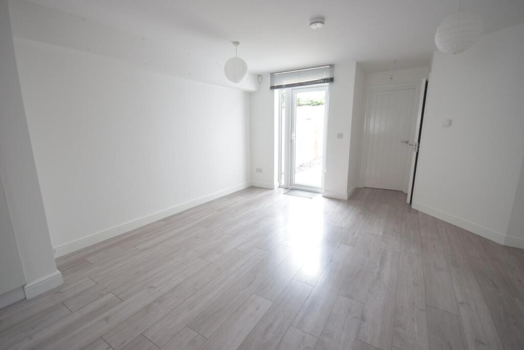 Open Lounge/Kitchen areas