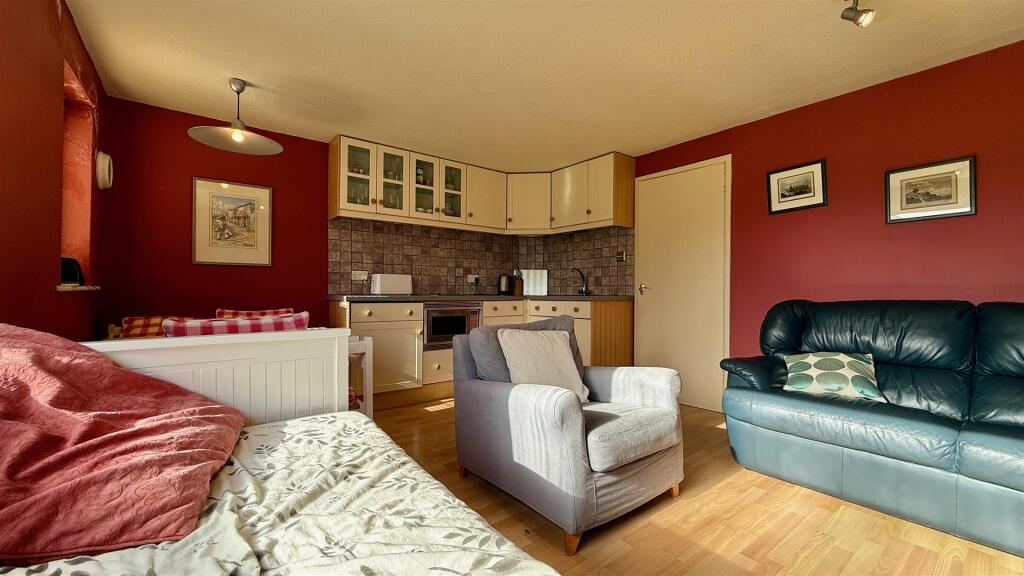 lounge/kitchen/diner