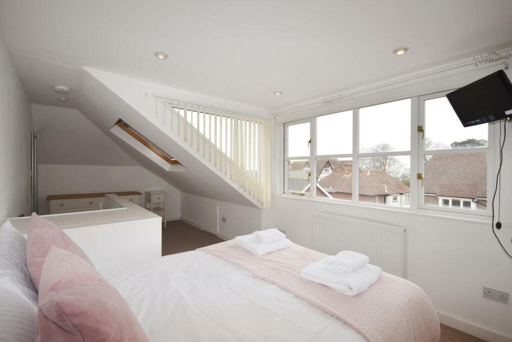 Bedroom 1..JPG