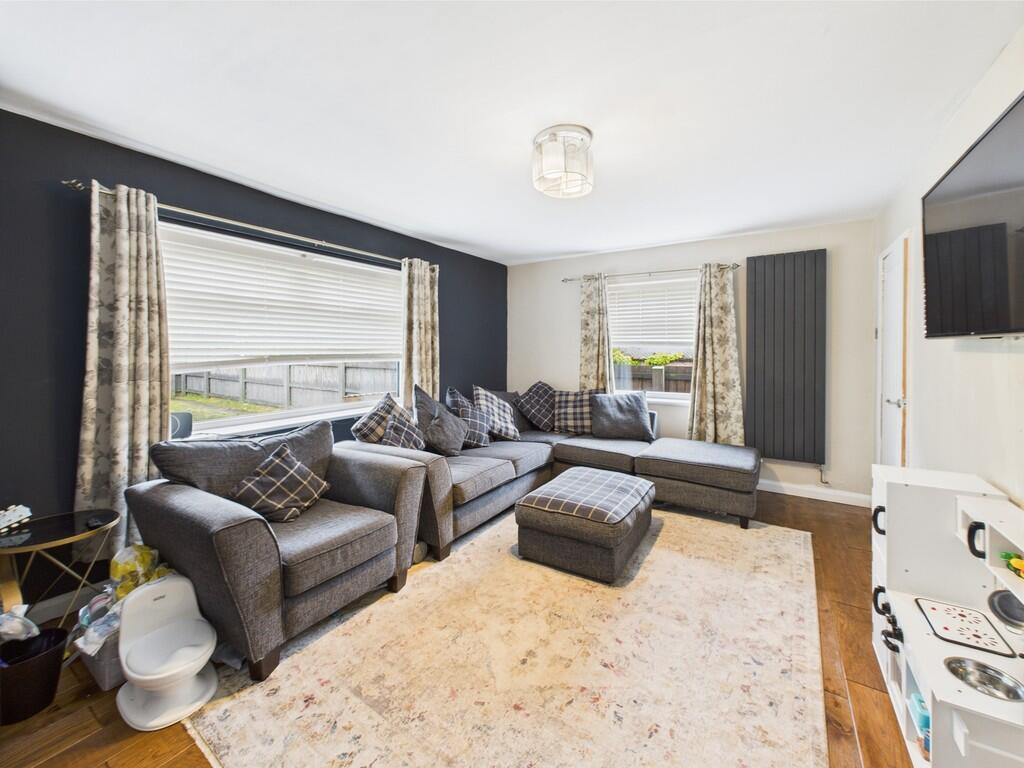 CAM02854G0-PR0385...