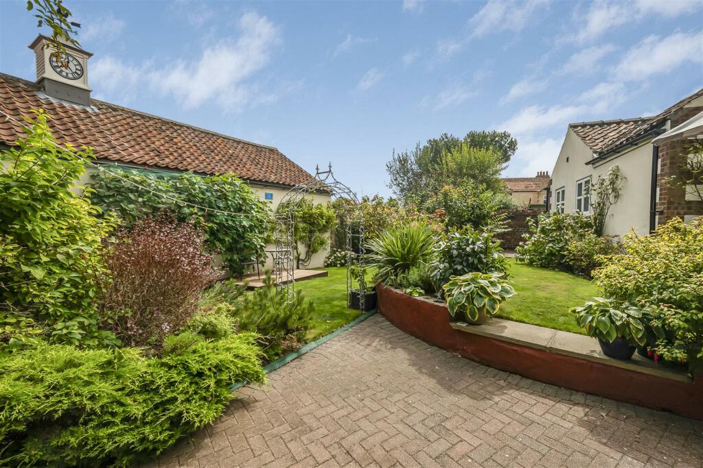 GARDEN