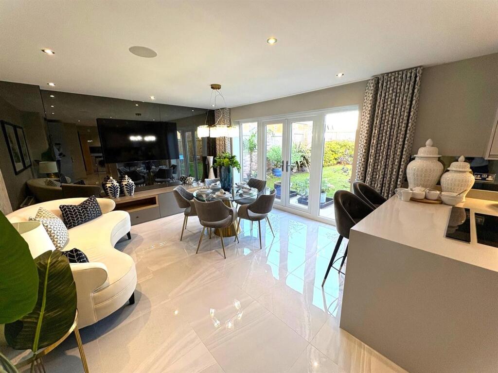 Kitchen / Dining / Living