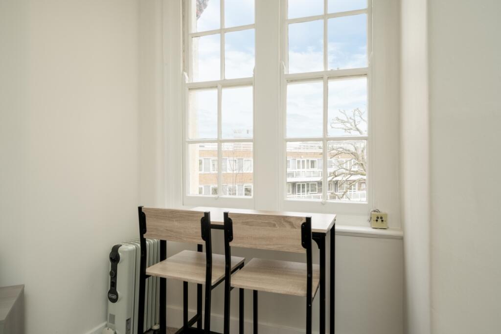 Abbey House 76 - ...