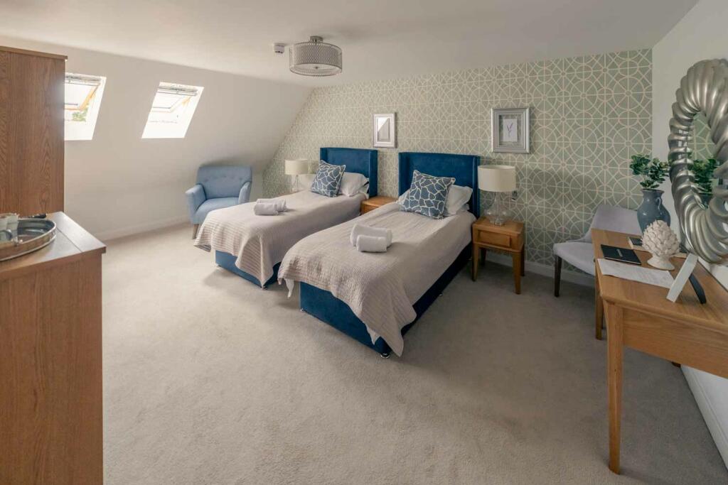 Herriot Gardens, Sunderland - Guest Suite  