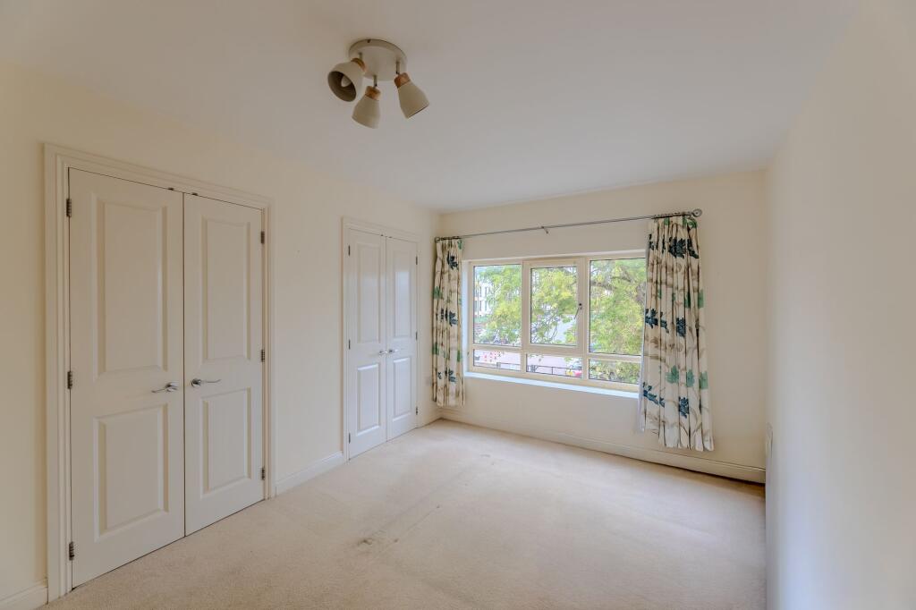 Principle Bedroom with En-Suite