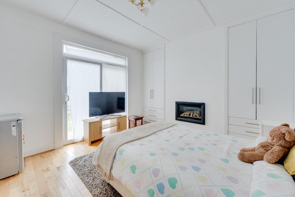 18 Church road WSM 7.jpg