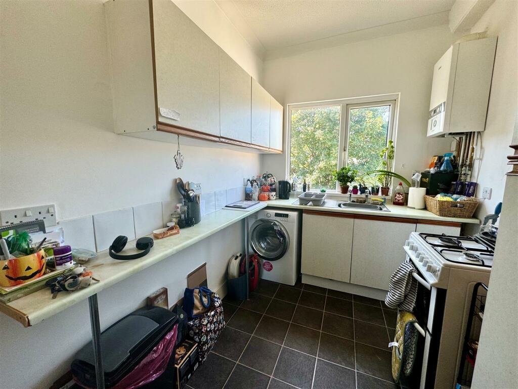 Kitchen.jpg