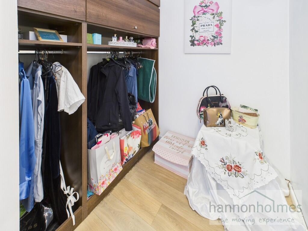 CAM05283G0-PR0083...