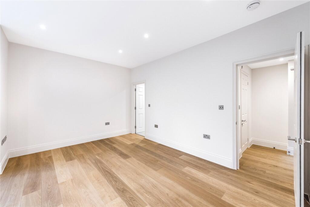 Bedroom/Reception