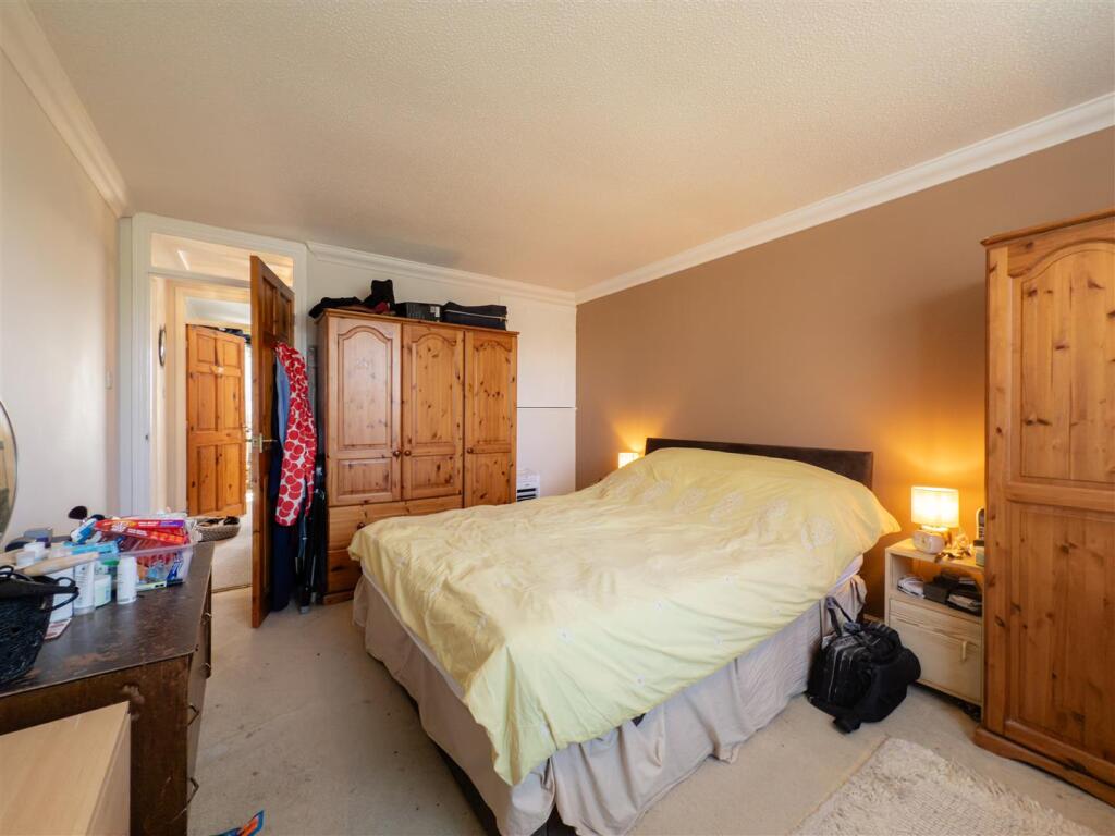 20250402111834 - IMG_5901 - 119 Foxglove avenue IP