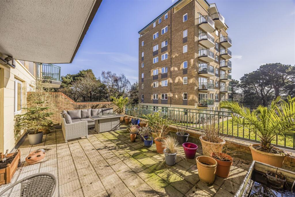 2 Keverstone Court, Block A, Manor Road, Bournemou