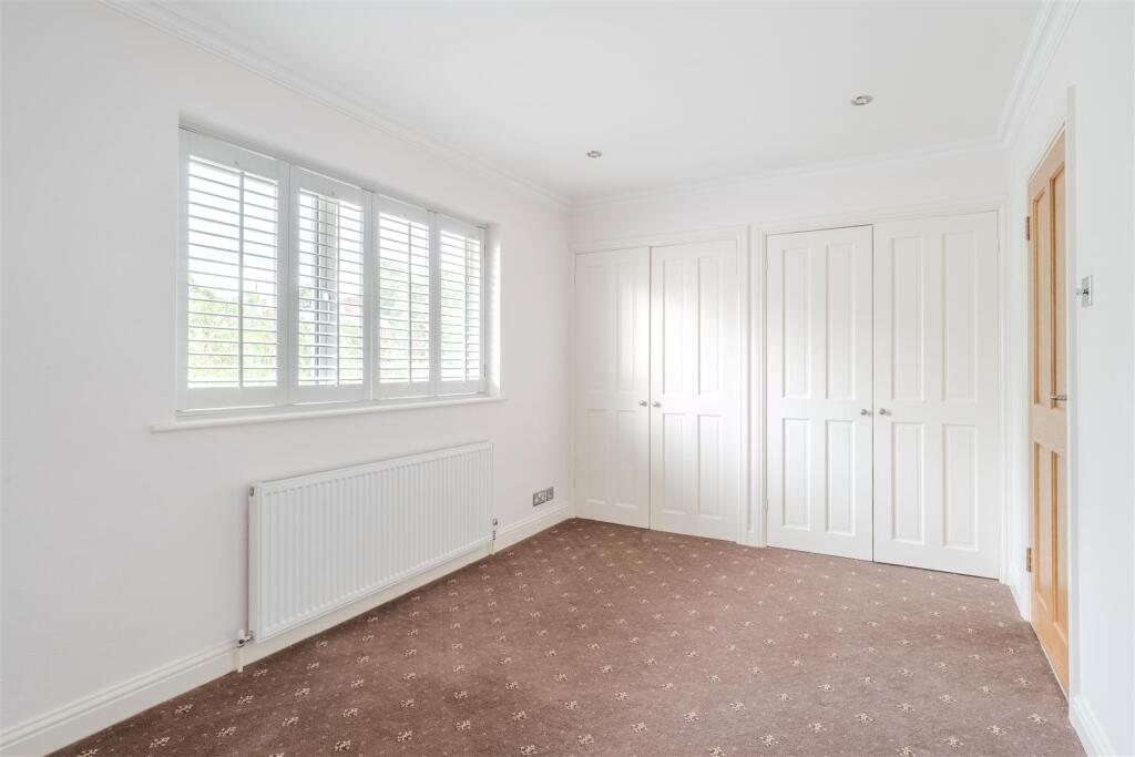 Bedroom5-2.jpg