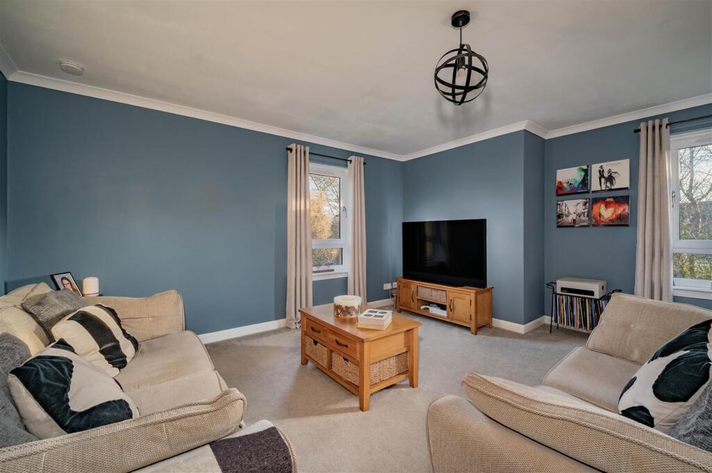 23 Braemar Gardens BF-15.JPG