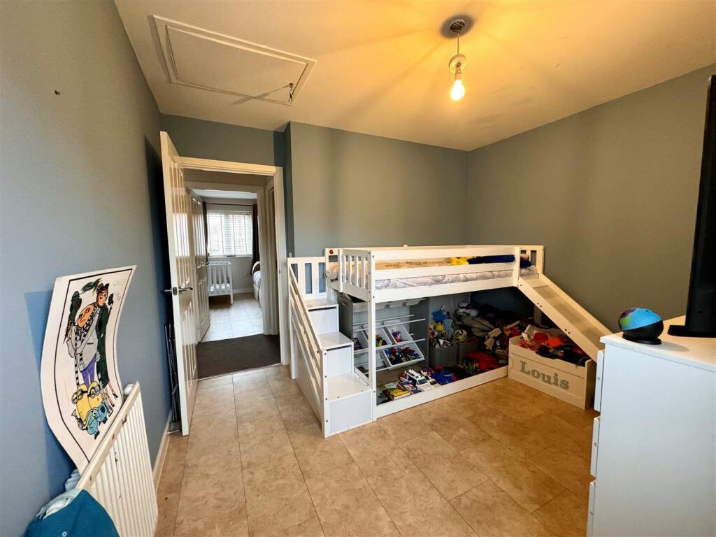 Bedroom.jpg