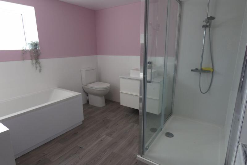 First Floor Apartment Bathroom