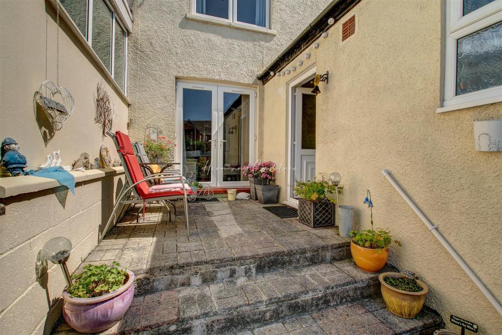 Richs Road, Heath, HernCrabtree (5).jpg