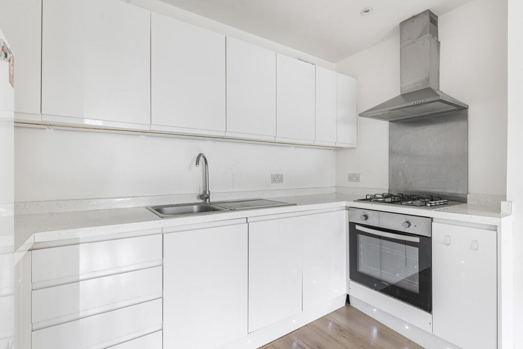 Reception/Kitchen