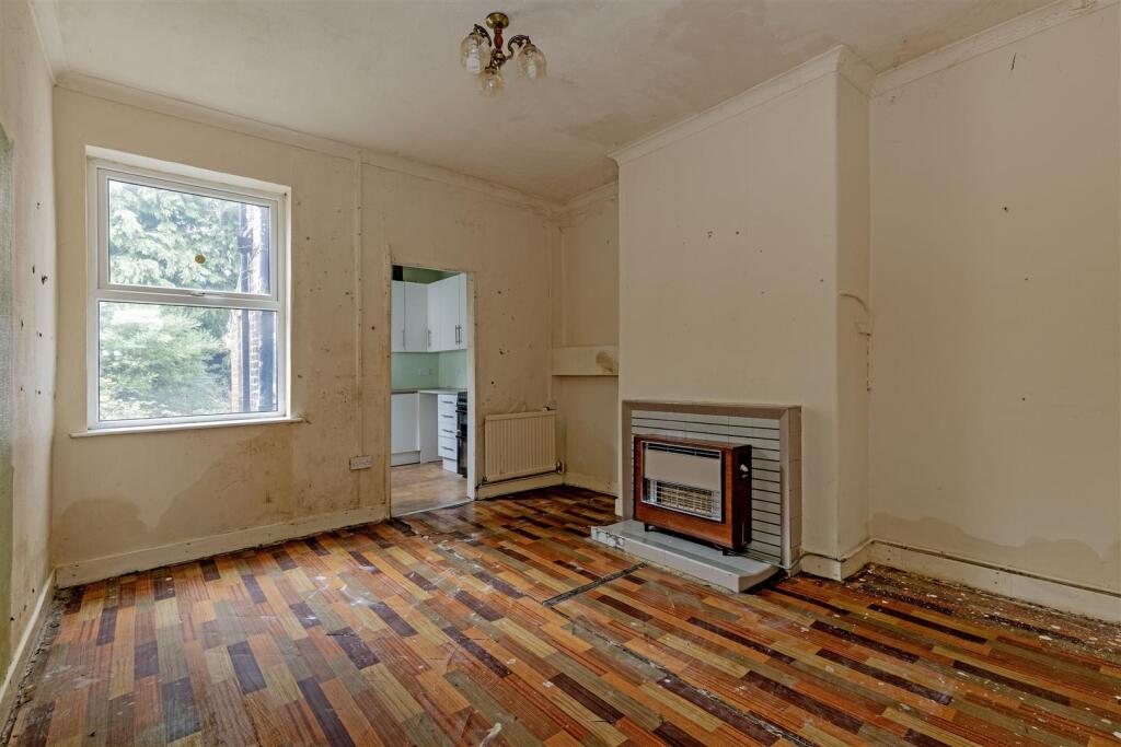 Dining Room-1.jpg