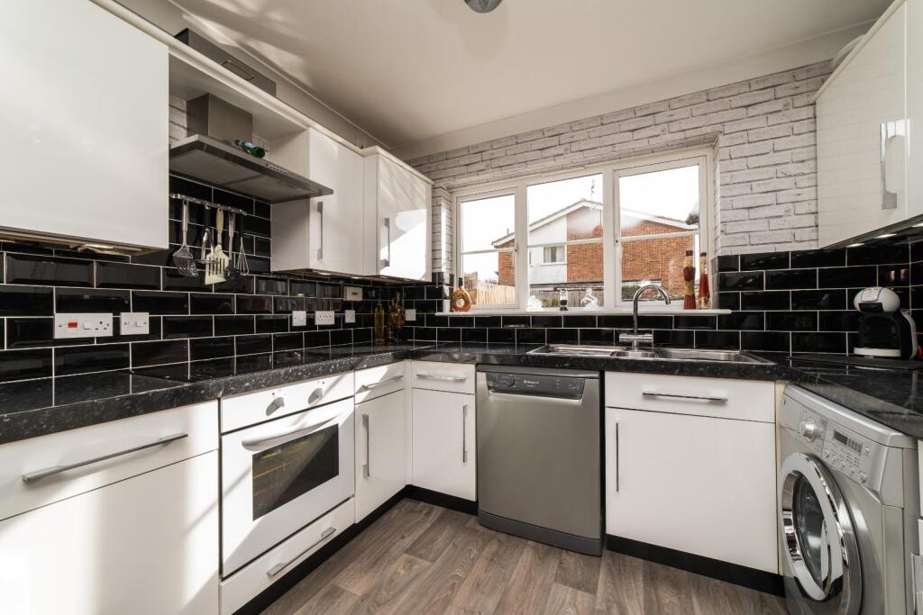 general 14556547_398