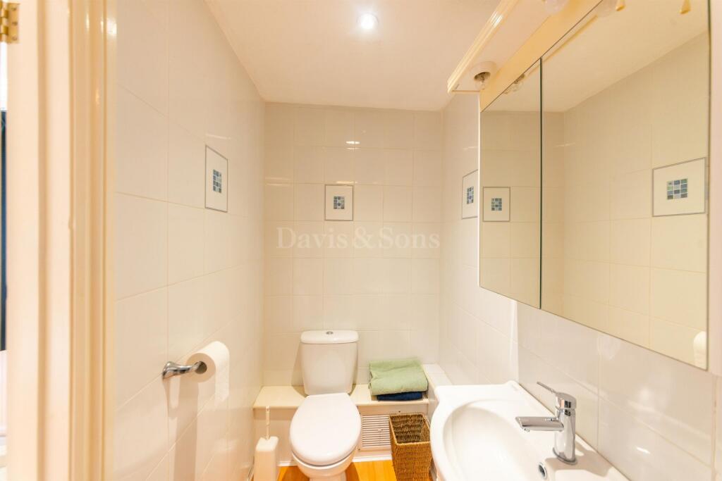 En-suite shower room