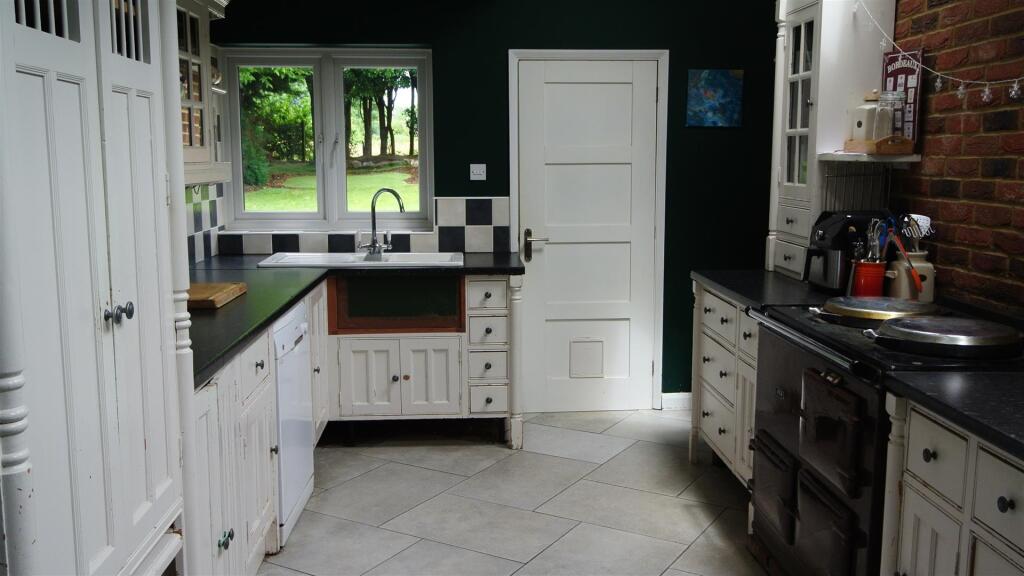 Kitchen/ Breakfast Room.JPG