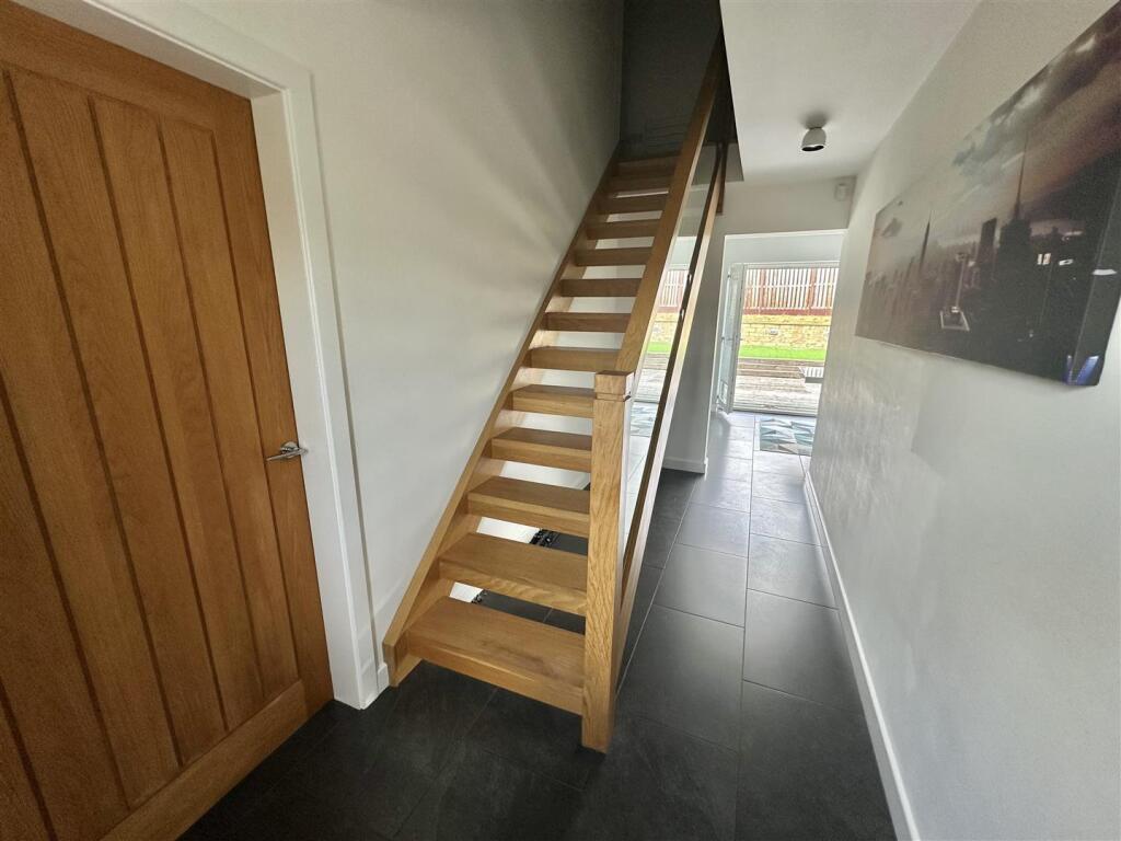 Bramleys Estate Agents - Abbey Close - Mirfield  (