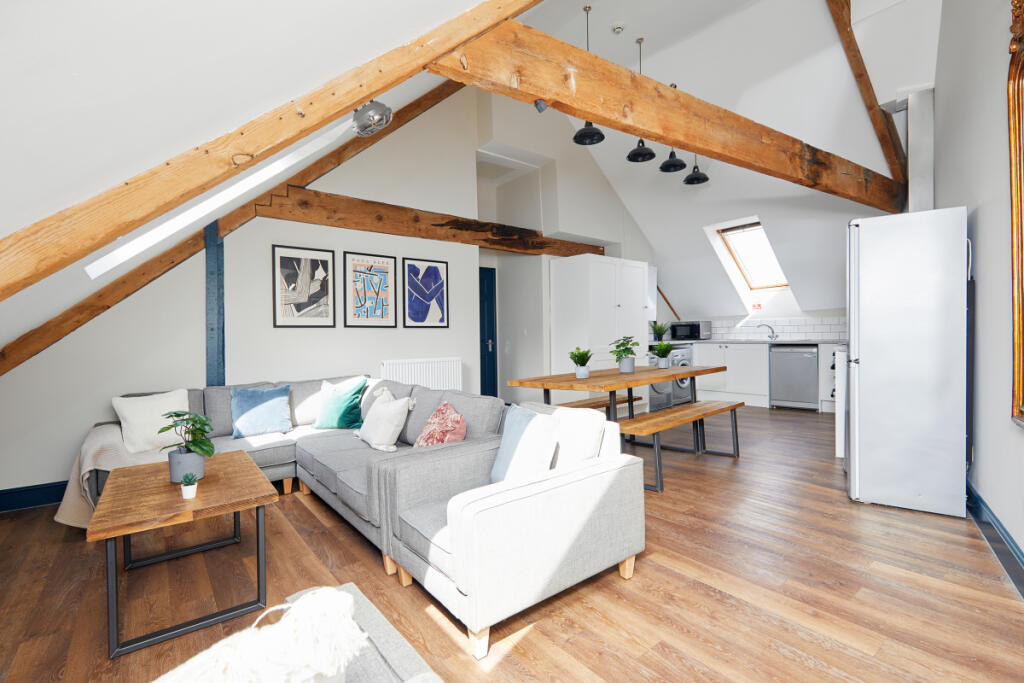 Shoe &amp; Boot Factory, Flat 20 Living Room 1