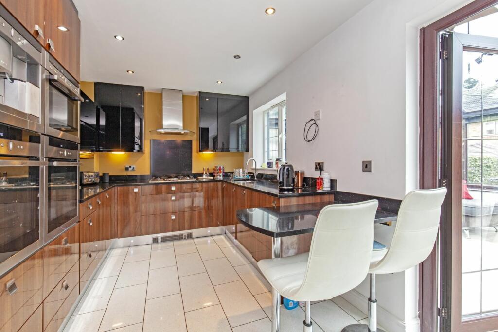 Kitchen/Breakfast