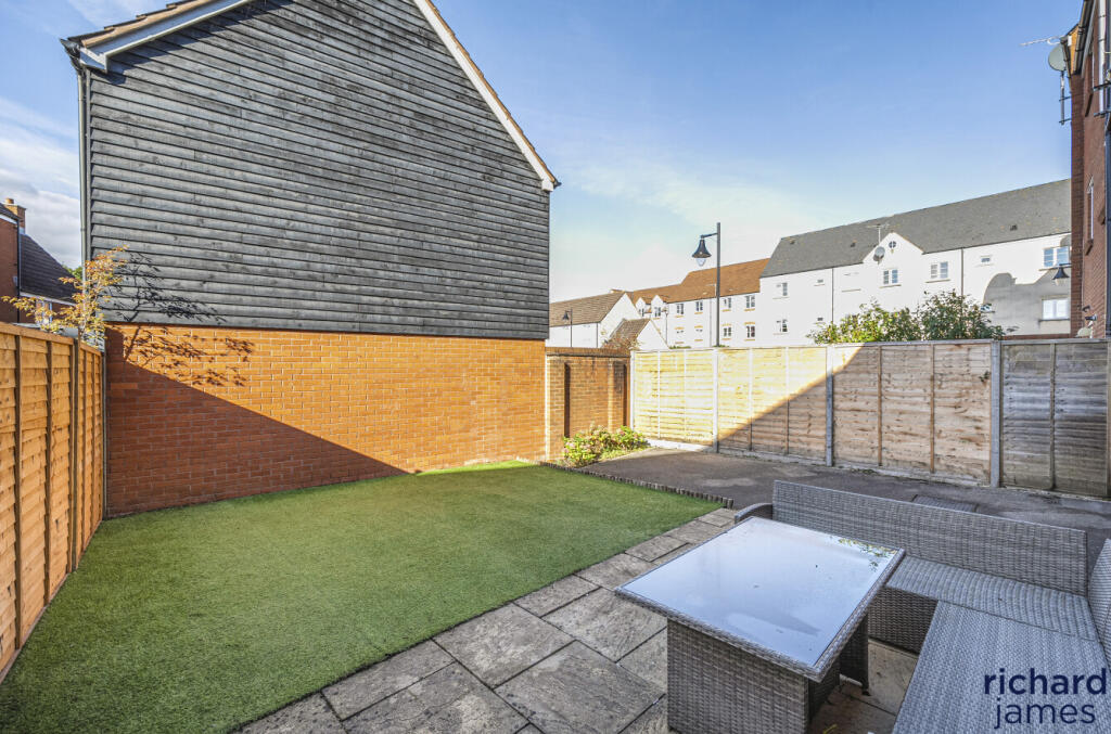 00d84be3-6680-498...