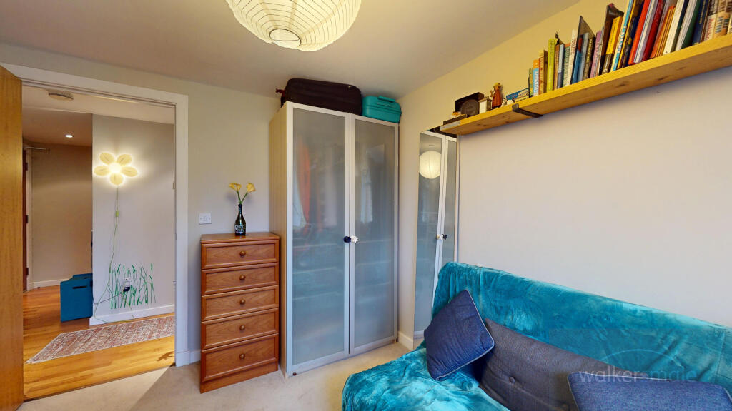 Flat-7-Woodside-Court-11192025_203813