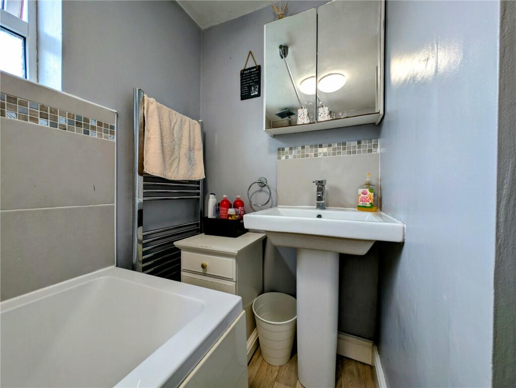 Family Bathrom