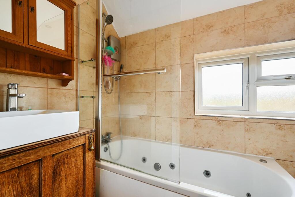 46 POPLAR ROAD - TN307NT (32).jpg