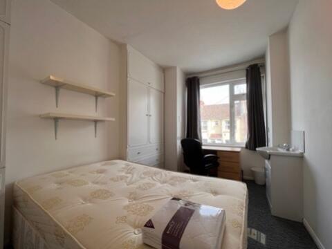 3 Totland Road - Bedroom 5 (1)
