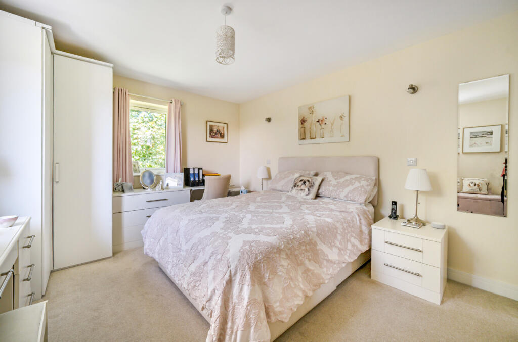 1321687-19-686fb3...