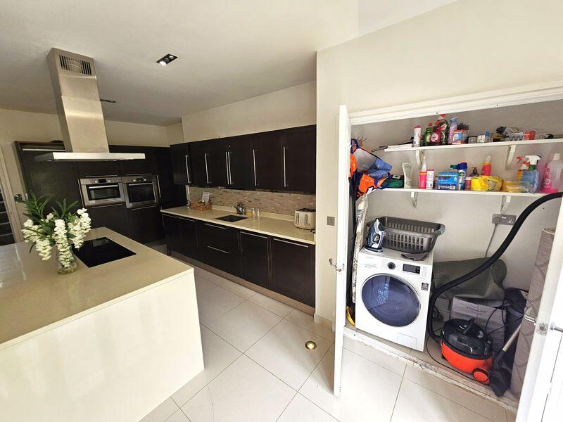Kitchen/Pantry