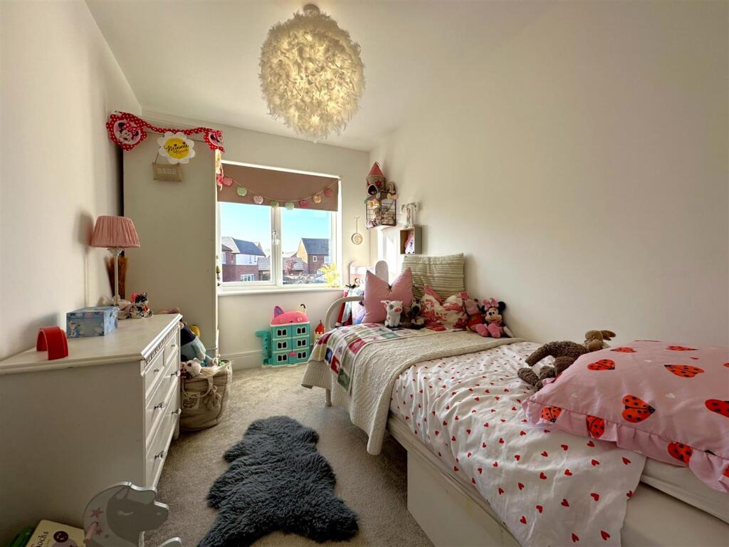 Bed Five/ Play Room 190