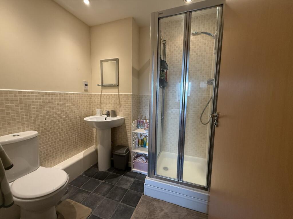 Ensuite Shower Room