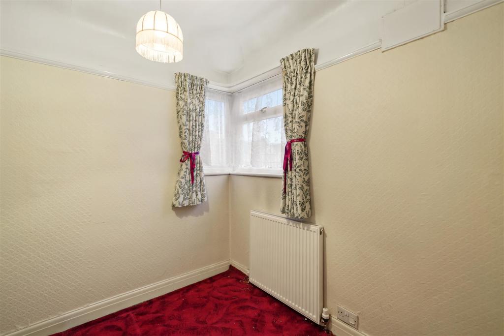 17 Sancroft Road - ZMSrs8ClwlsOS9oLWhDn.jpg