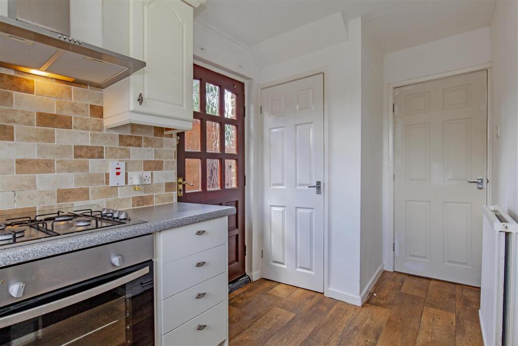 Kitchen-2.jpg