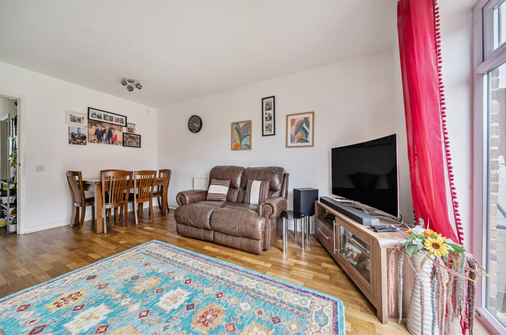 1339924-8-68a7492...