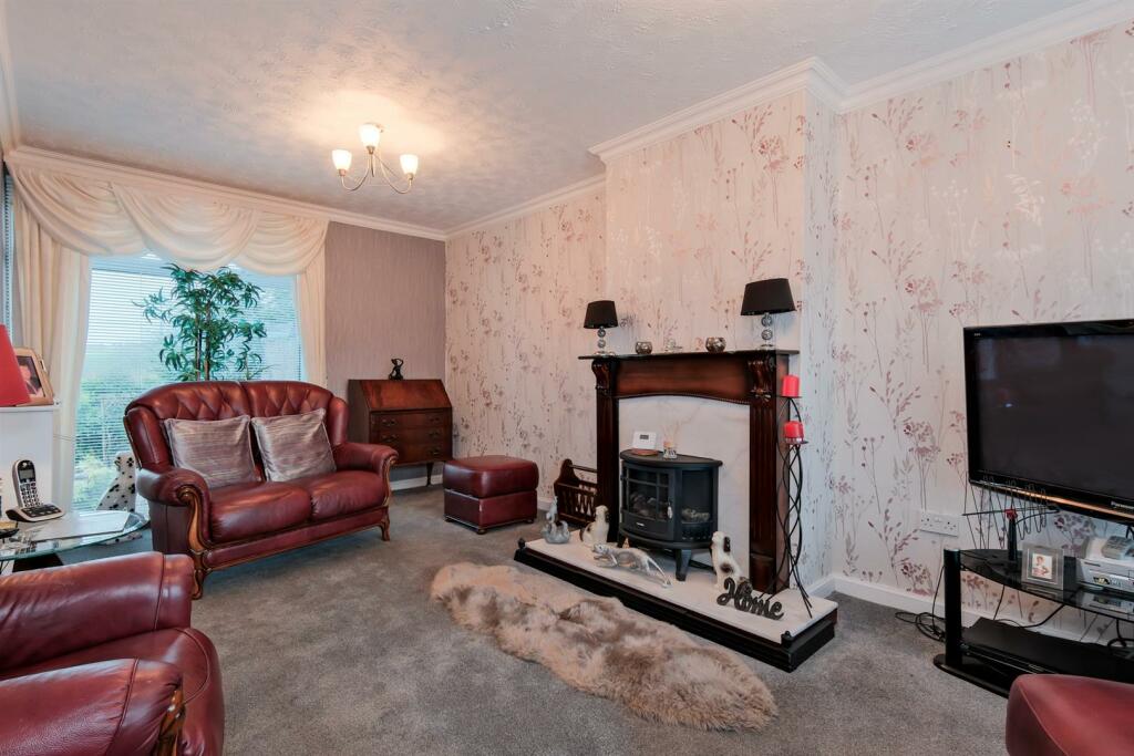 001-35 Greenfield Road, Carluke, ML85DA.jpg
