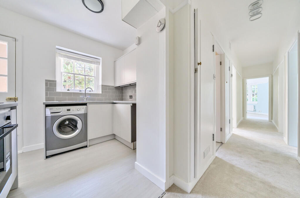 1335861-4-689a00c...