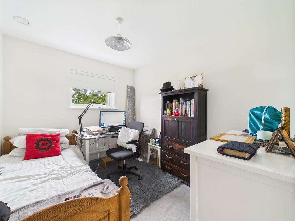 CAM02089G0-PR0509...