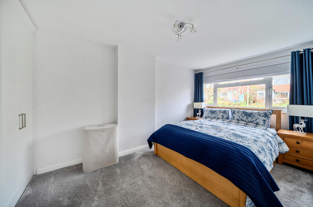 1383182-1-69245c8...