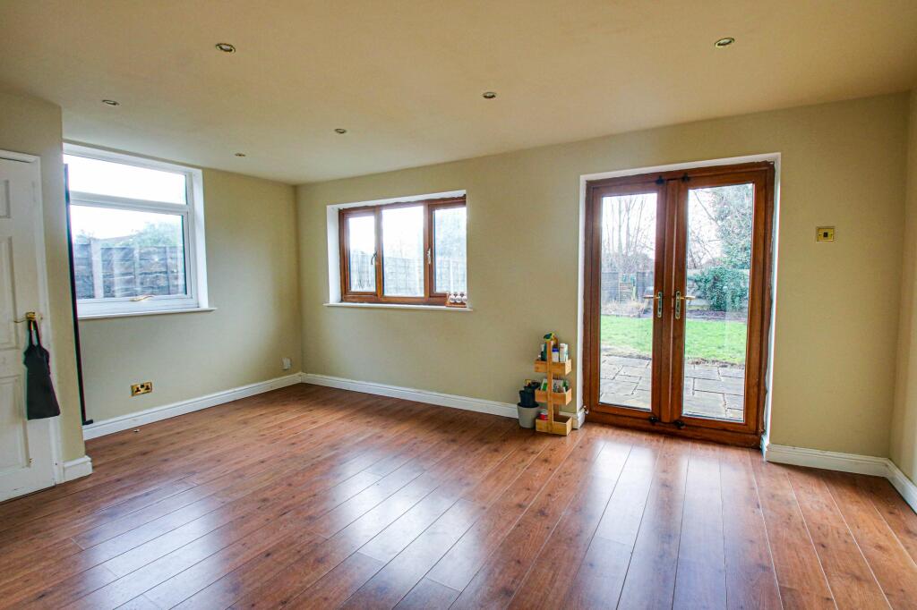 Extension - Dining/Lounge