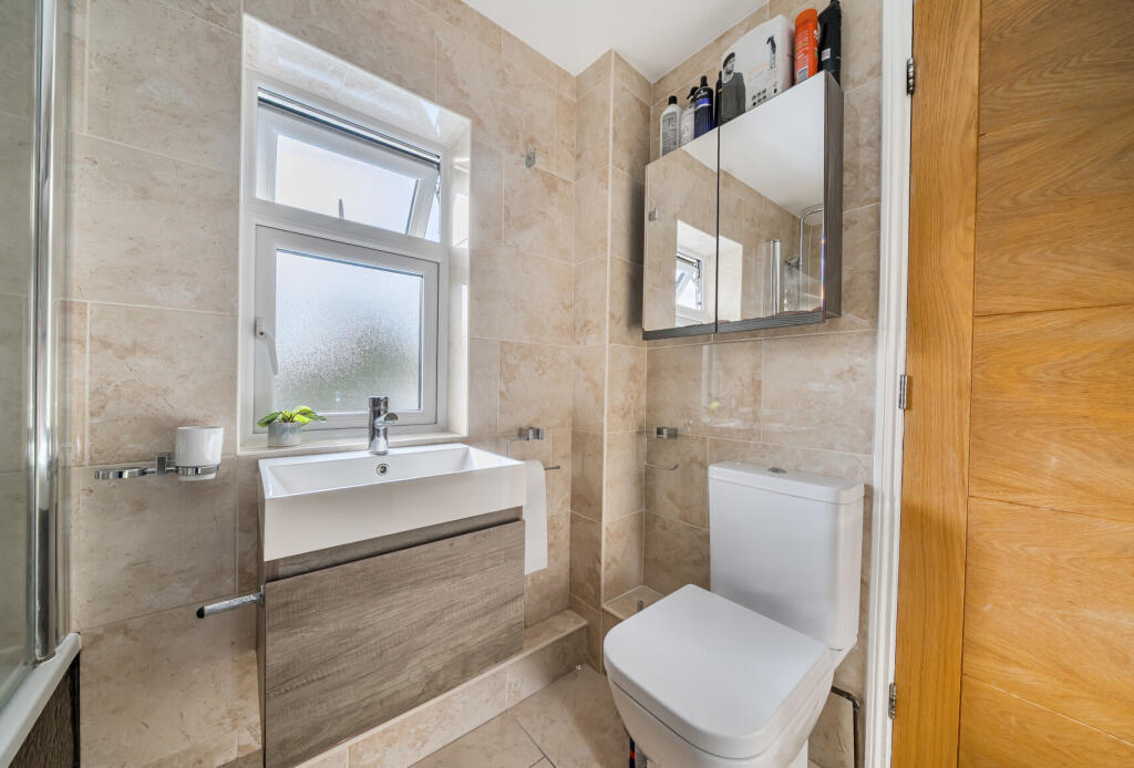 1373159-10-68ff50...