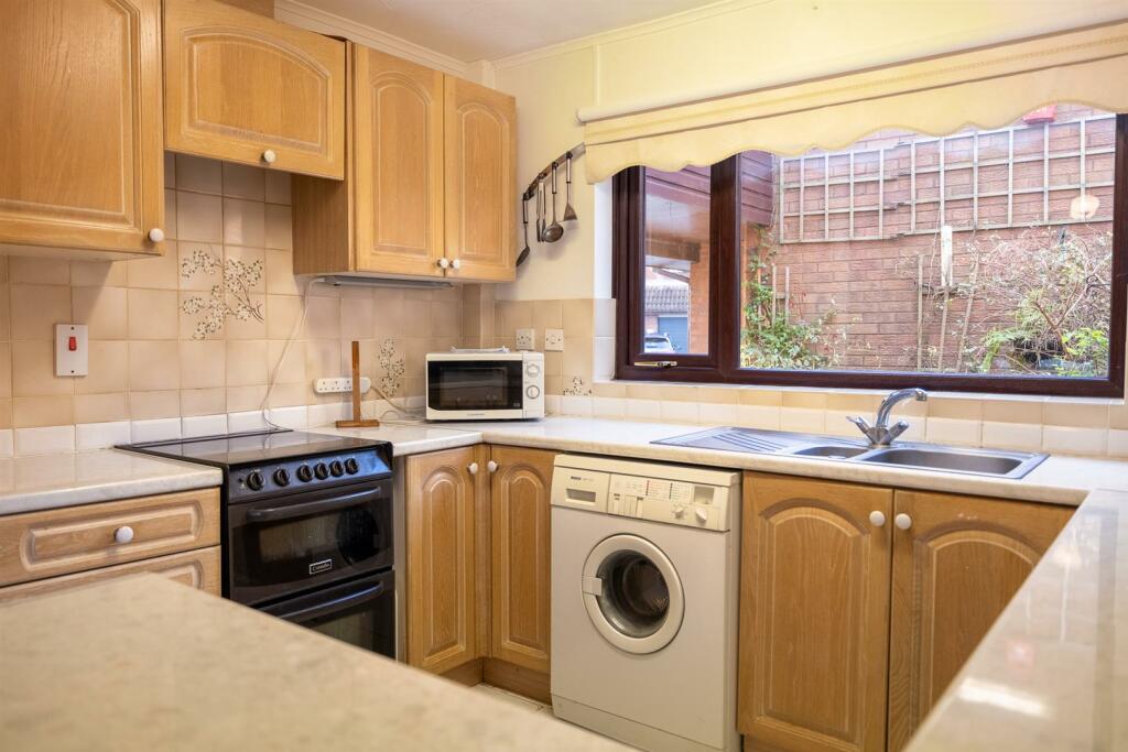 2 Glendale Grove-22.jpg