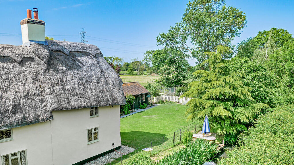 8648450-exterior2...