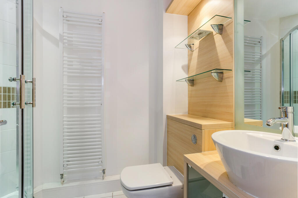 Ensuite Shower Room