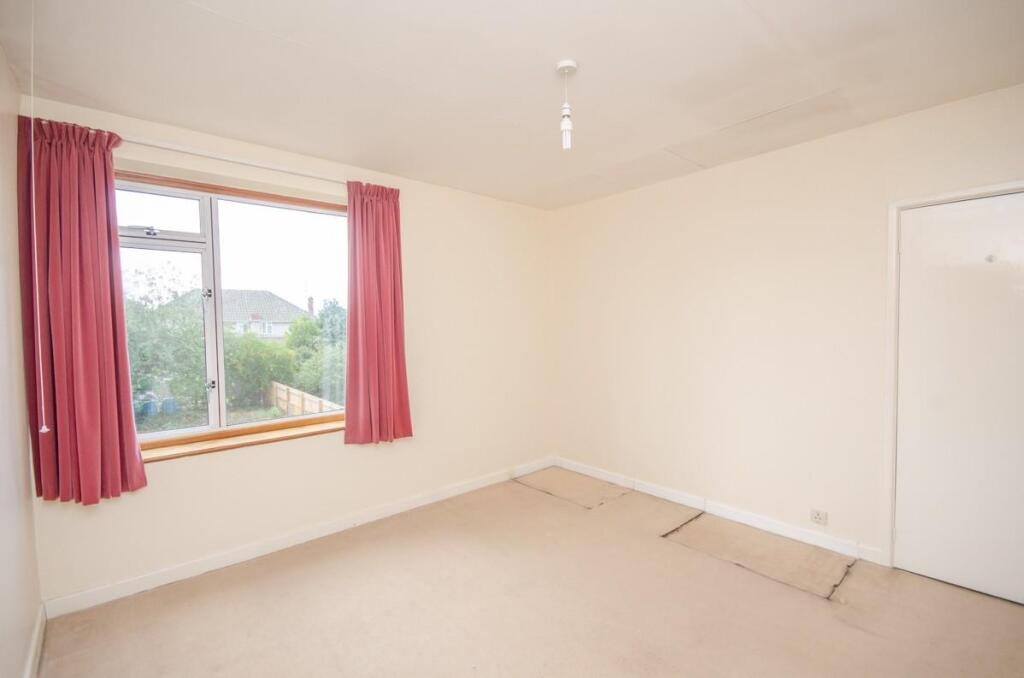 Bedroom 2.jpg